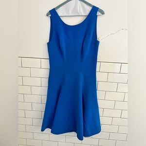 Gorgeous Rachel Roy dress with classic fit.